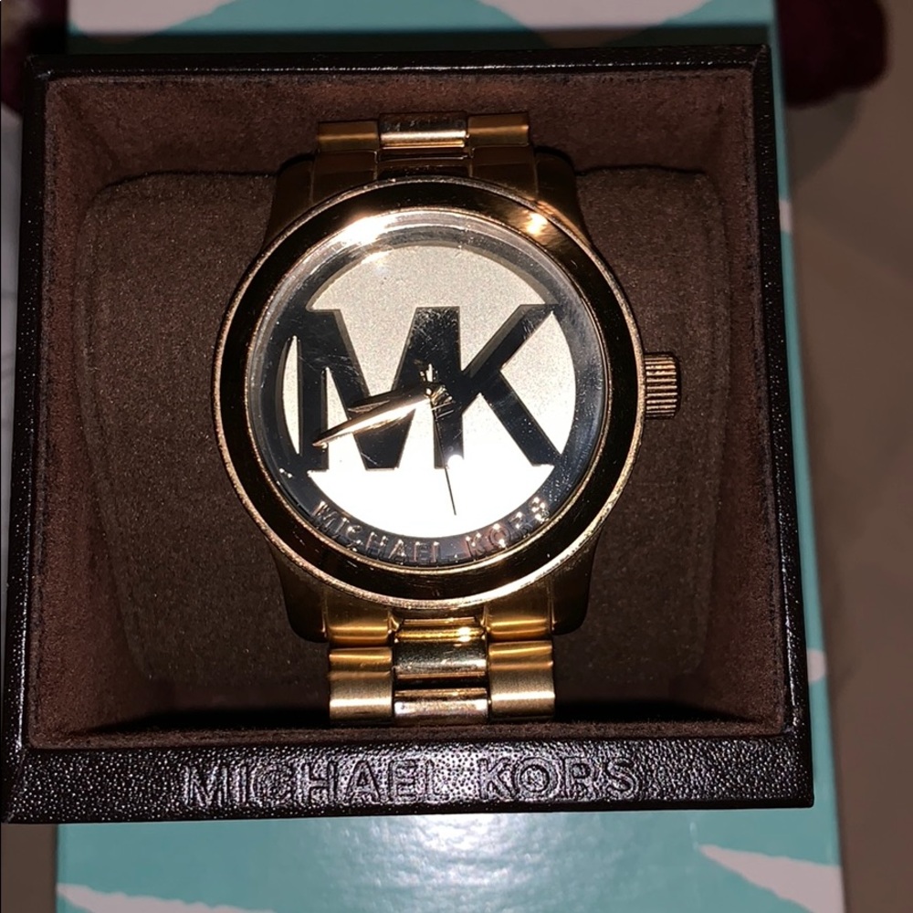 Michael kors watch